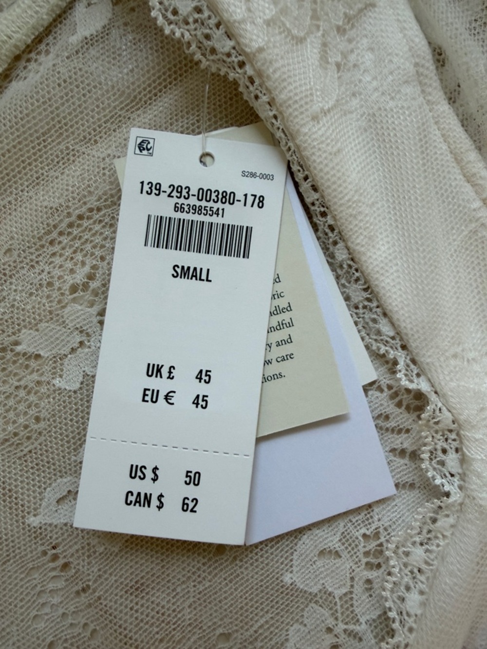 A&F Zoe Bra Free Long-sleeve lace top - Picture 2 of 5